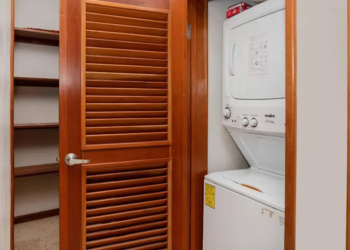 Residences At Barrier Reef 7b Oceanview 2 Bedroom By Floreo Holiday home *